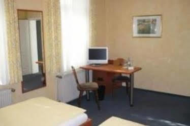Hotel-Gaststatte Mutter Buermann Hemmingen  Exterior photo